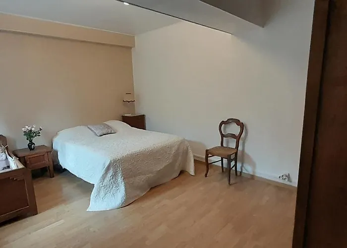 Ferme Renovee 13 Couchages Archignat